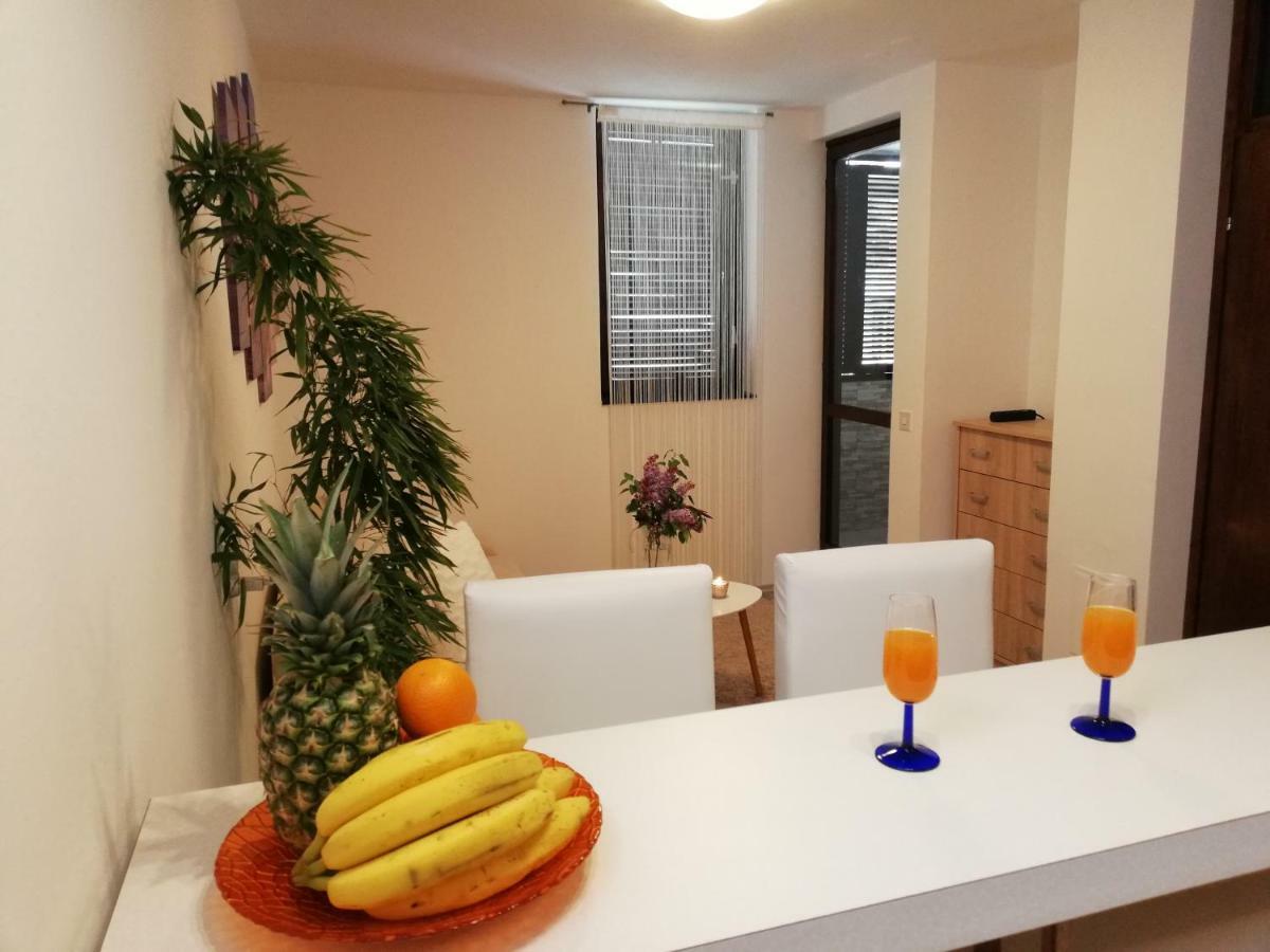 Nokturno Apartment, Self Check-In Poreč Exteriör bild